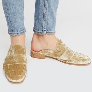 Free People at ease crushed velvet gold loafer